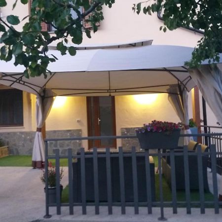 La Casa Nel Verde Castelmezzano Luaran gambar